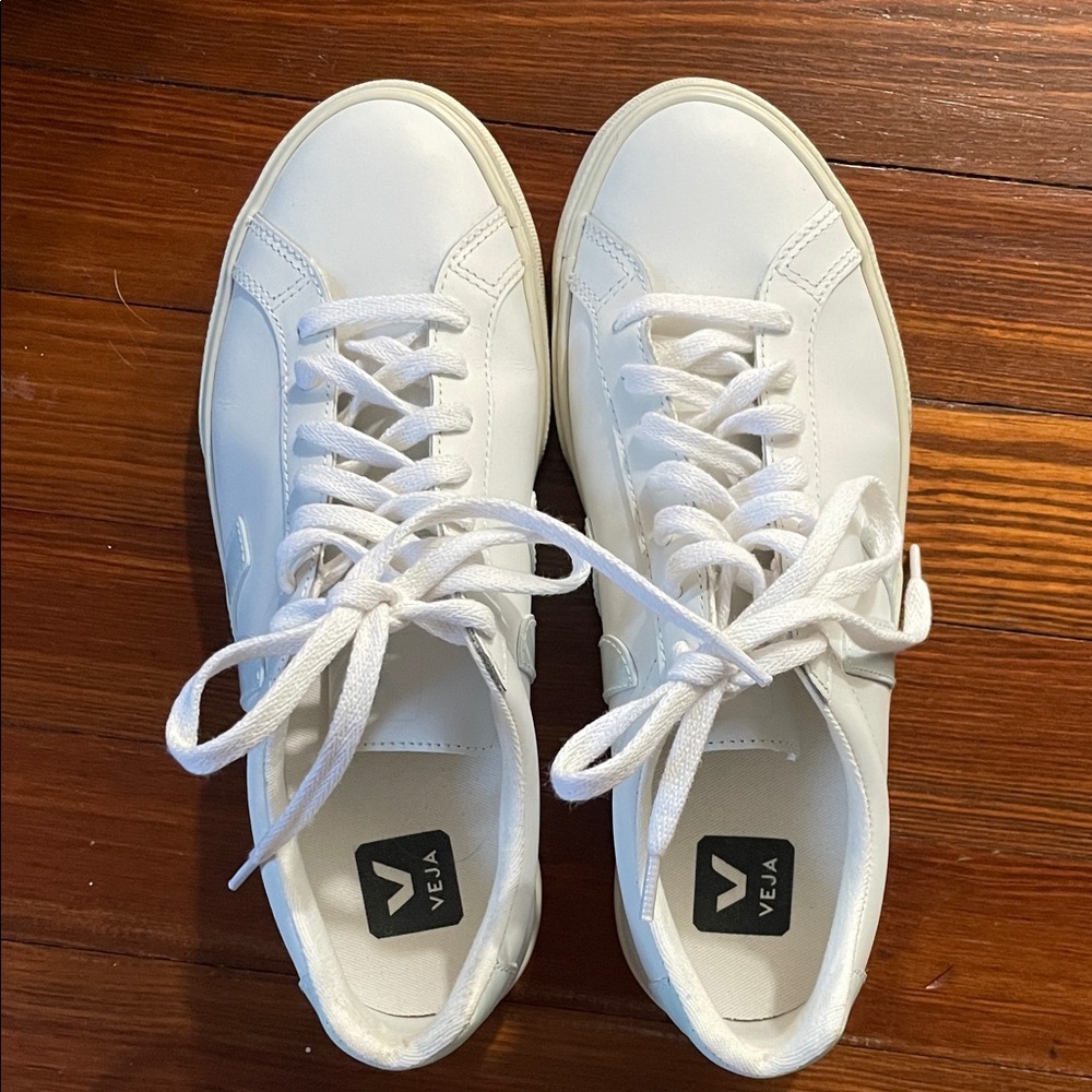 Veja Esplar White/Light Blue Low-Top Sneakers - Picture 3 of 6